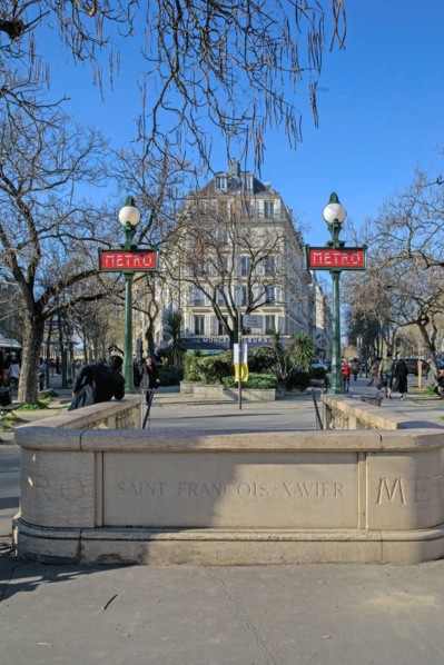 Paris, bouche de métro