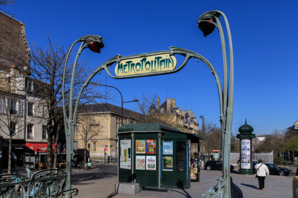 Paris, Métro Pasteur