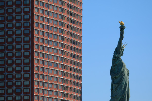 Paris, Statue of Liberty in front of the towers of the Beaugrenelle district