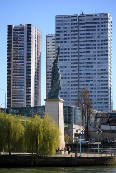 Paris, Statue of Liberty in front of the towers of the Beaugrenelle district