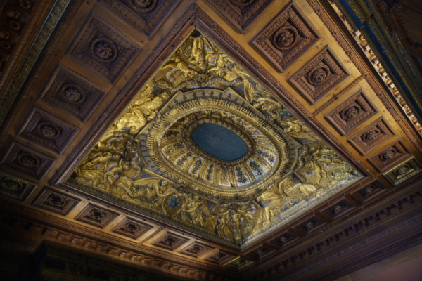 Paris, Louvre Museum, bedroom of King Louis XIV