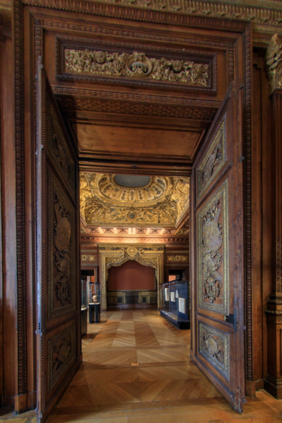 Paris, Louvre Museum, bedroom of King Louis XIV