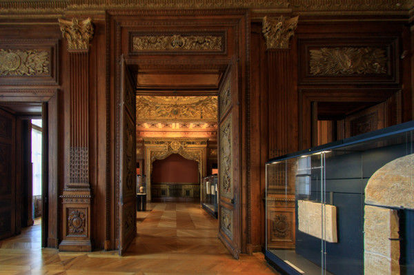 Paris, Louvre Museum, bedroom of King Louis XIV