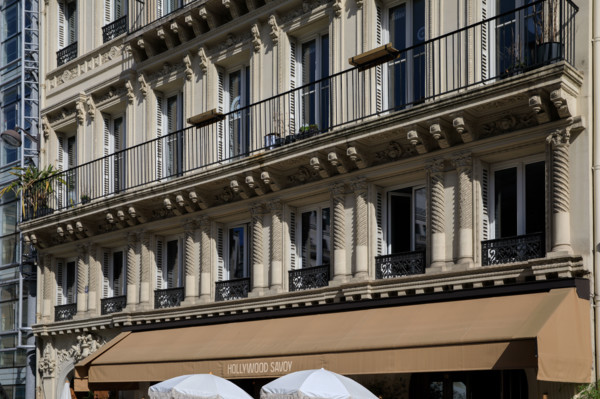 Paris, building 44 rue Notre-Dame des Victoires