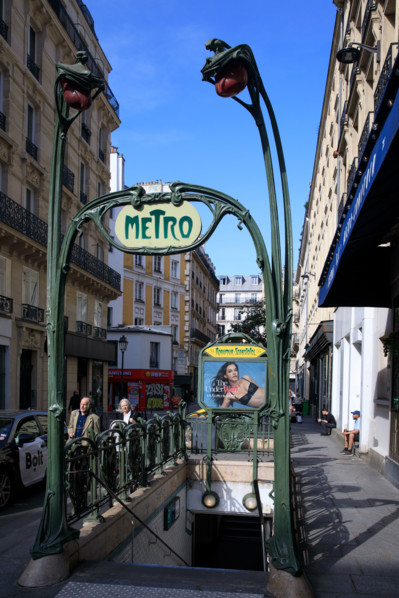 Paris, Réaumur-Sébastopol metro station