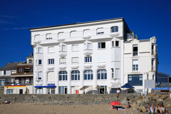 france, region Normandie, Manche, cotentin, Agon coutainville,  plage, promenade de Jersey,