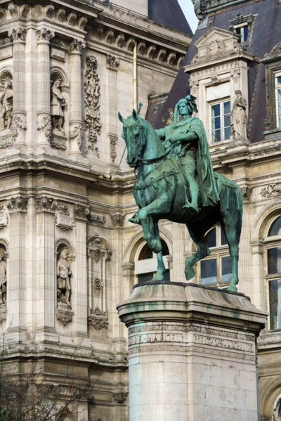 france, région Ile de France, Paris 4e arrondissement,  quai de l'hotel de ville, statue equestre d