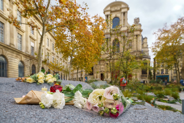 Place du 13 novembre 2015, Paris
