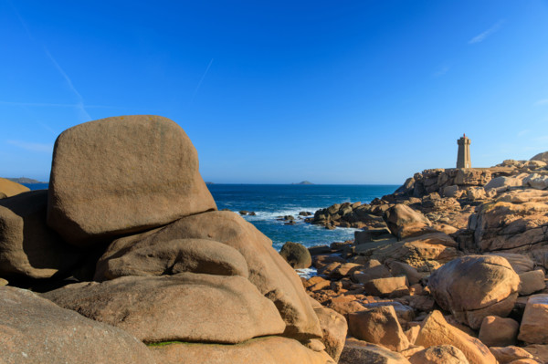 france, région Bretagne, Côtes d'Armor, côte de granit rose, Ploumanac'h, les rochers