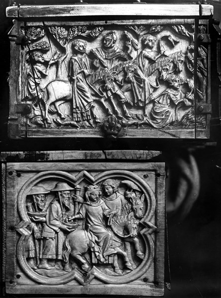 Carved gallant and romantic scenes