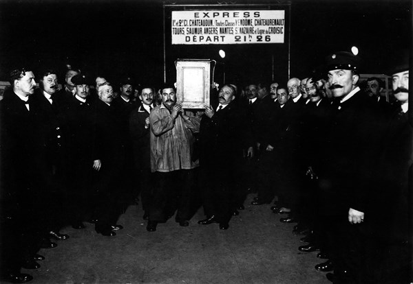 Transfer of ashes of Jaurès to the Pantheon.  1924