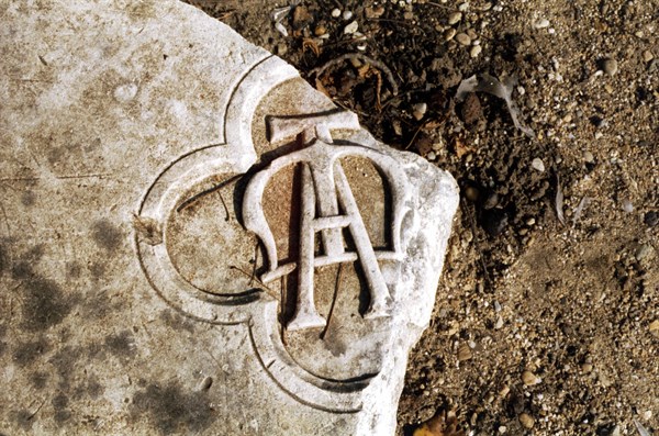 Symbole d'architecture, Alpha, Oméga et Compas
