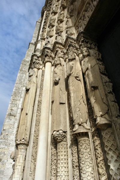 Chartres.