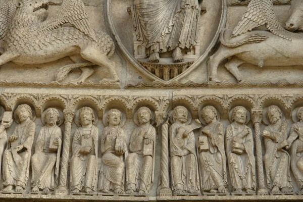Chartres.