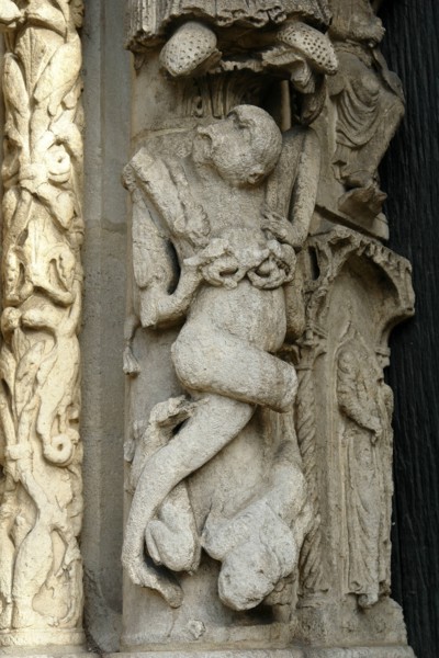 Chartres.