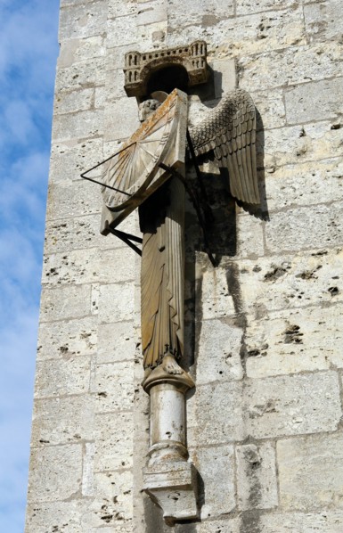 Chartres.