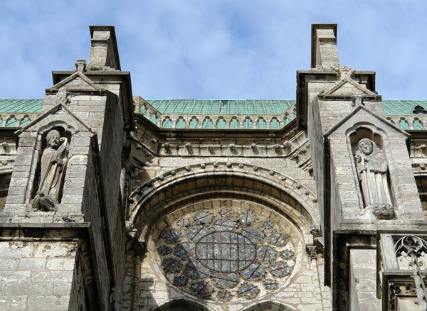 Chartres.