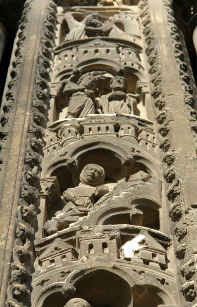 Chartres.