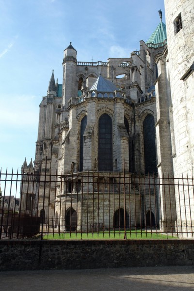 Chartres.