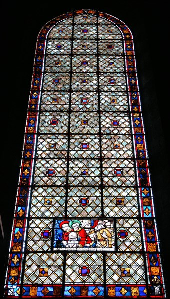 Chartres.