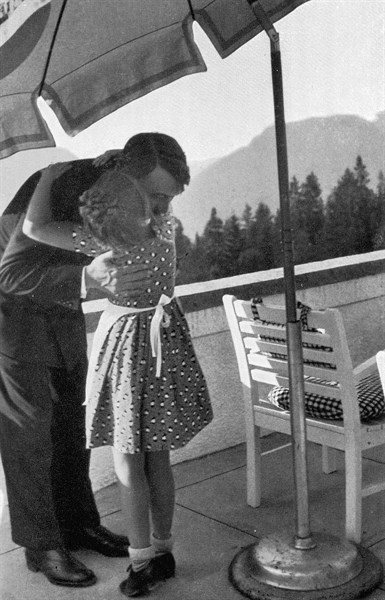 Adolf Hitler. Kleiner Besich beim Fürher auf dem Obersalzberg. Petite visite chez le Führer à