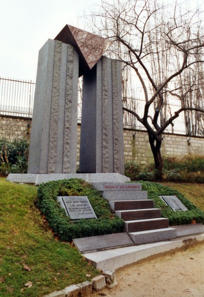 Pere Lachaise Cemetry