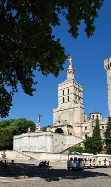 Notre-Dame des Doms.