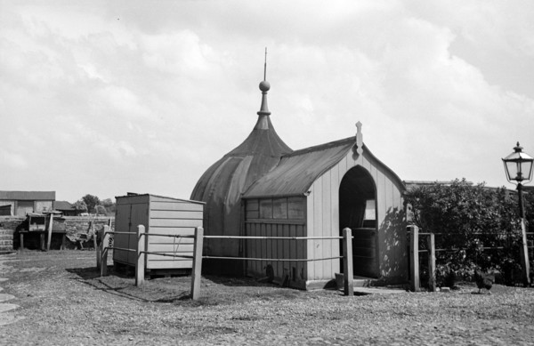 Tottenhill mill yard, Sporle, Norfolk, 1936