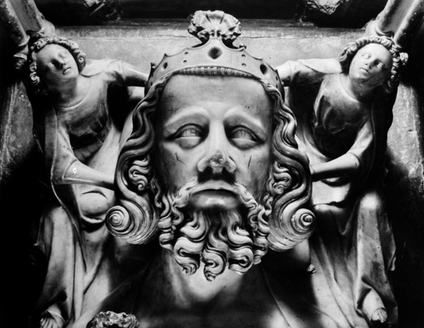 Tomb of Edward II, Gloucester Cathedral, Gloucestershire, 1945