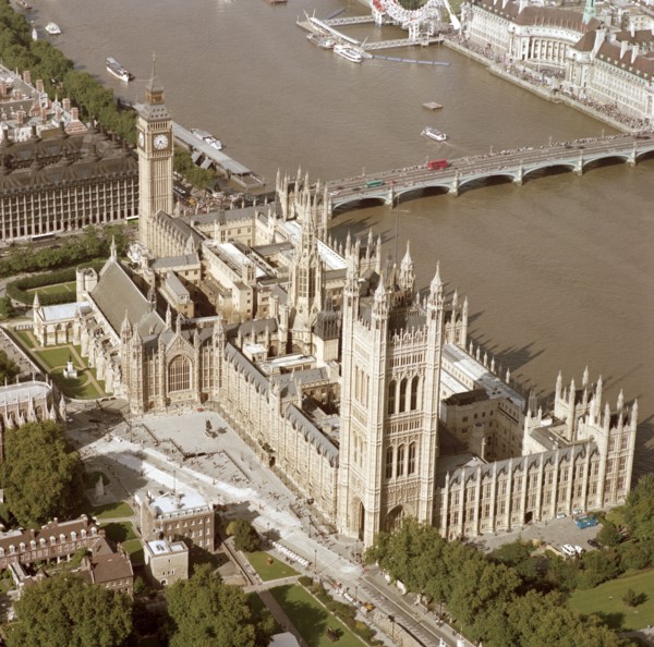 Westminster Bridge and the Houses of Parliament, Westminster, London, 2002