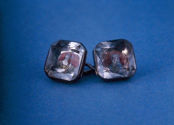 Cufflinks set with portraits of Bonnie Prince Charlie and Louise of Stolberg, late 18th century; Artist: Unknown