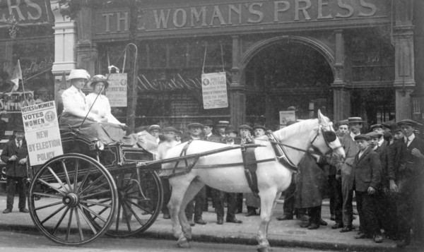 A 'press cart' outside the Woman's Press, Charing Cross Road, London, July 1911. Artist: Unknown