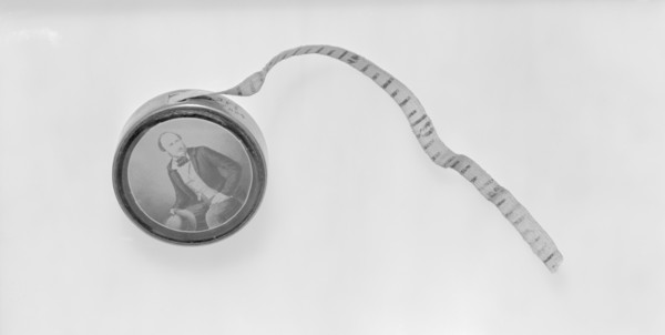 Tape measure commemorating the death of Prince Albert, 1861. Artist: Unknown