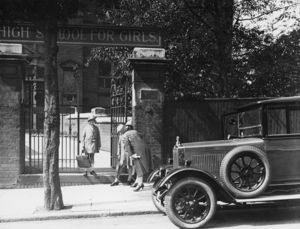 1927 Morris Cowley, c1927. Artist: Unknown