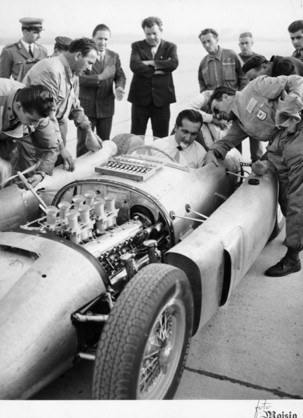 Alberto Ascari at the wheel of the new Lancia Grand Prix car, 1955. Artist: Unknown