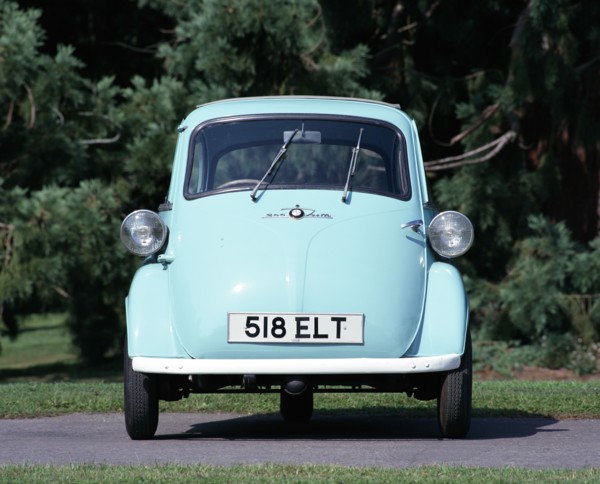 1962 BMW Isetta 300 Super Plus car. Artist: Unknown