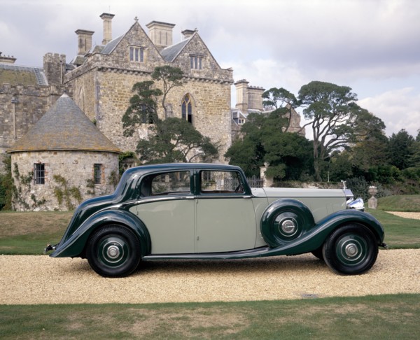 A 1938 Rolls-Royce Phantom III. Artist: Unknown