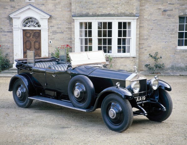A 1925 Rolls-Royce Phantom I. Artist: Unknown