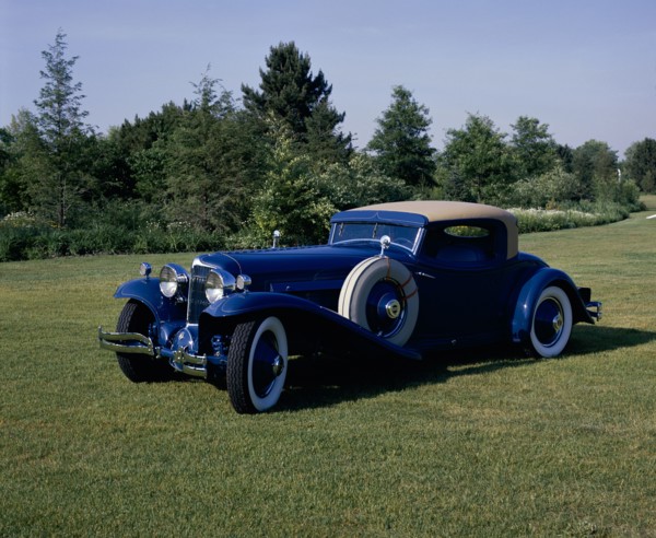 A 1930 Cord L29. Artist: Unknown