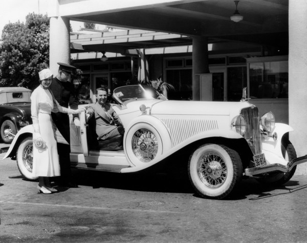 1932 Auburn 12-60 Boattail Speedster, (c1932?). Artist: Unknown