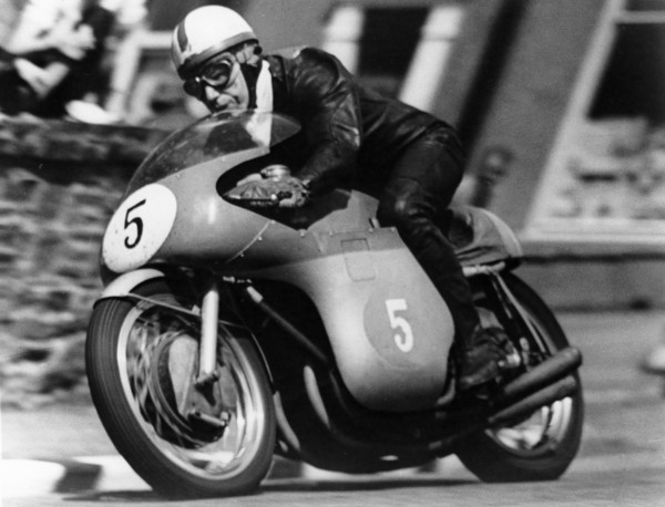 John Surtees winning the Isle of Man Junior TT, on an MV Agusta, 1959. Artist: Unknown