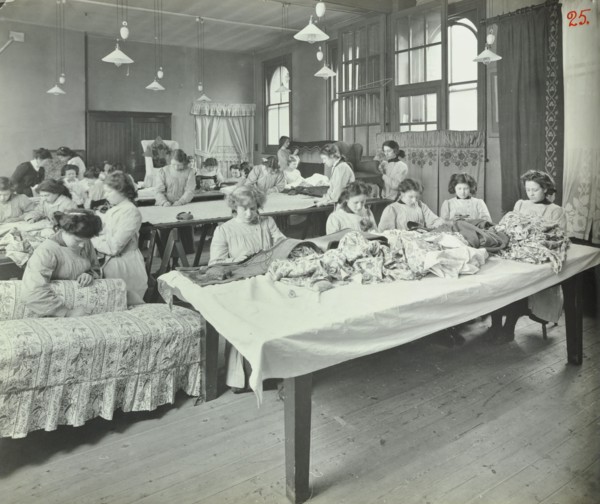 An Upholstery class for female students at Borough Polytechnic, Southwark, London, 1911. Artist: Unknown.
