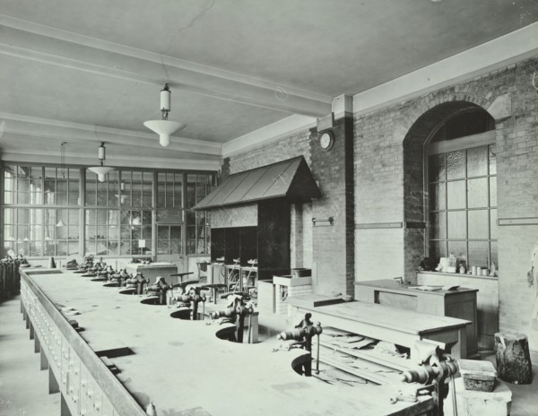 A day technical class for boys at the Central School of Arts and Crafts, Camden, London, 1911. Artist: Unknown.
