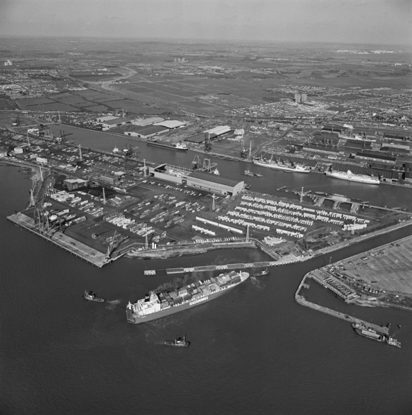 Tilbury Dock, Thurrock, Essex, 1981