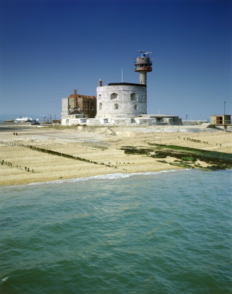 Calshot Castle, near Fawley, Hampshire, 2010