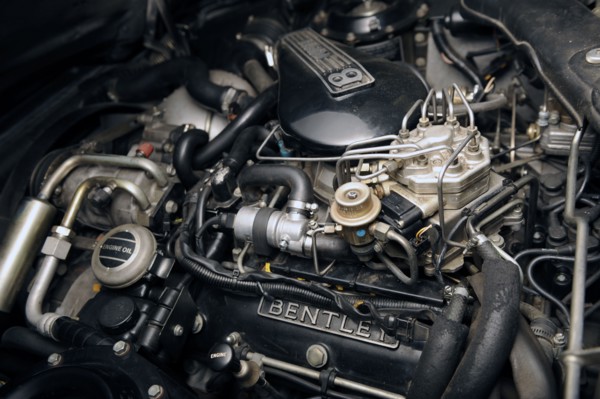 Bentley Turbo R 1986. Artist: Simon Clay.