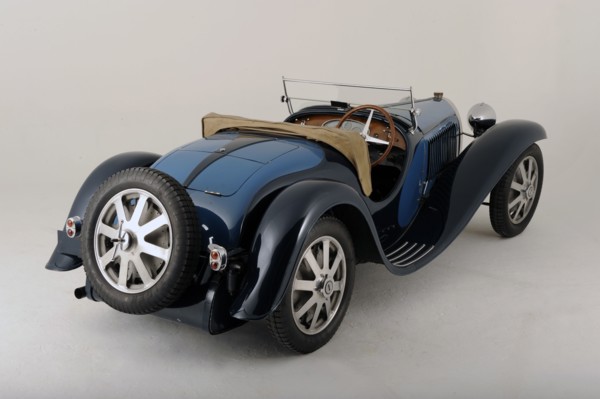 Bugatti type 55 1932. Artist: Simon Clay.