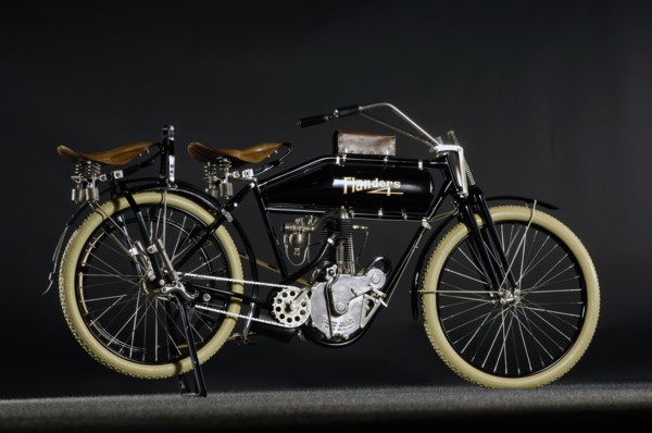 Flanders beltdrive single 1912. Artist: Simon Clay.
