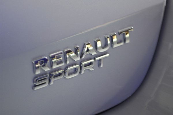 Renault Twingo Sport - launch 2007. Artist: Simon Clay.
