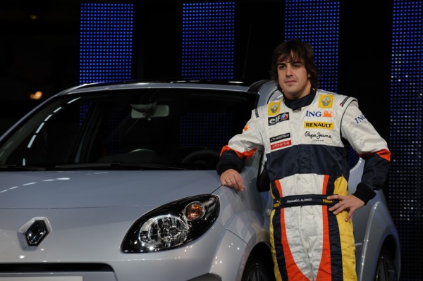 Renault Twingo Sport - launch 2007. Artist: Simon Clay.
